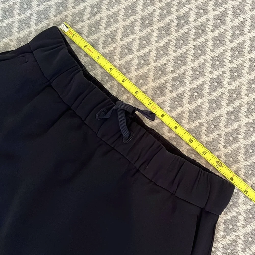 Lululemon Black Skirt with Drawstring